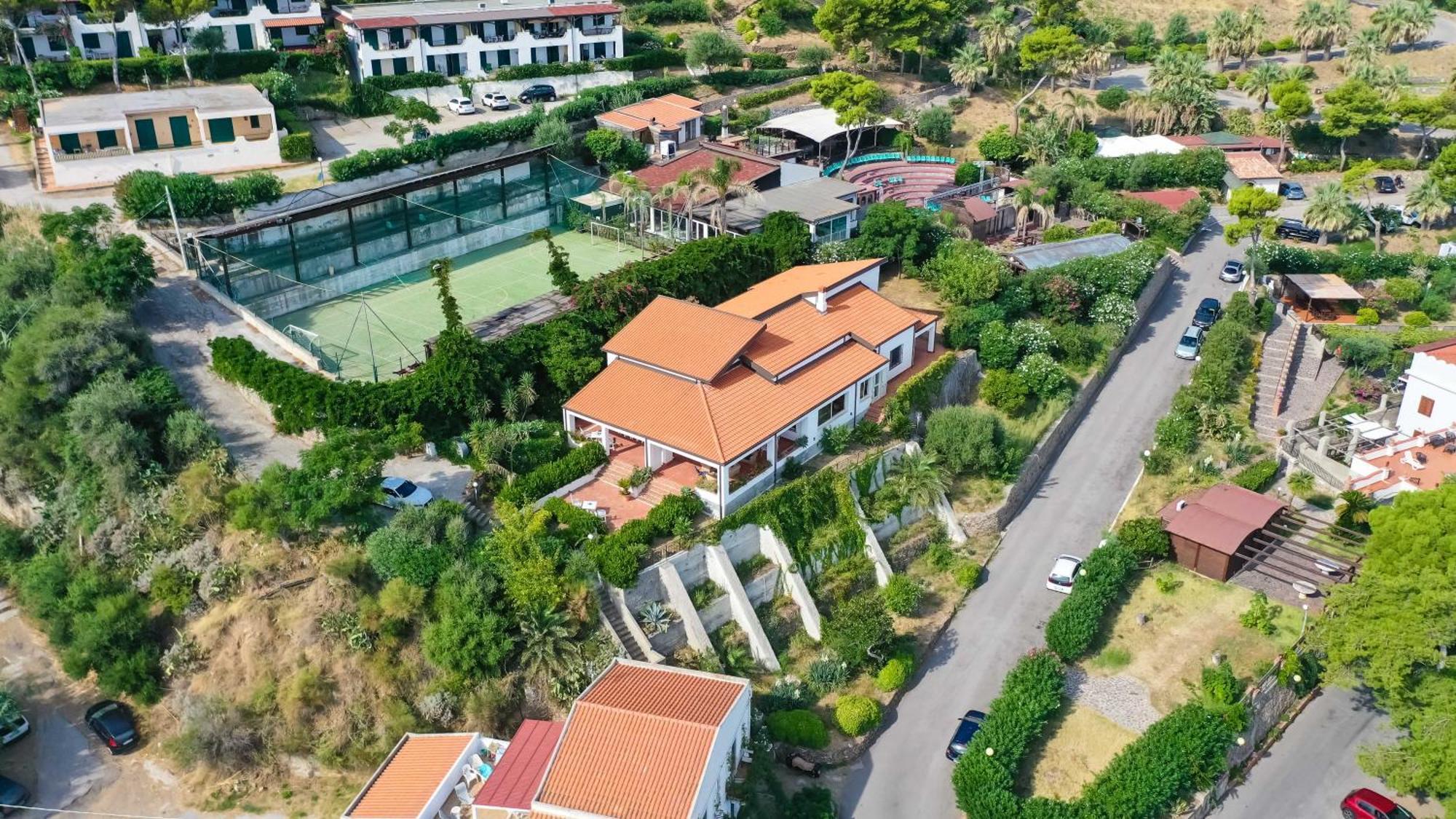 Villa Fortunato Gioiosa Marea Exterior foto